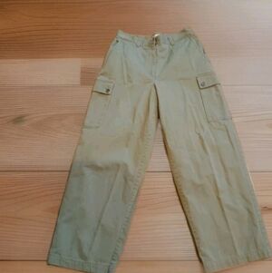 Jones New York Sport Cargo Pants Women's Size 10  100% Cotton Olive Green